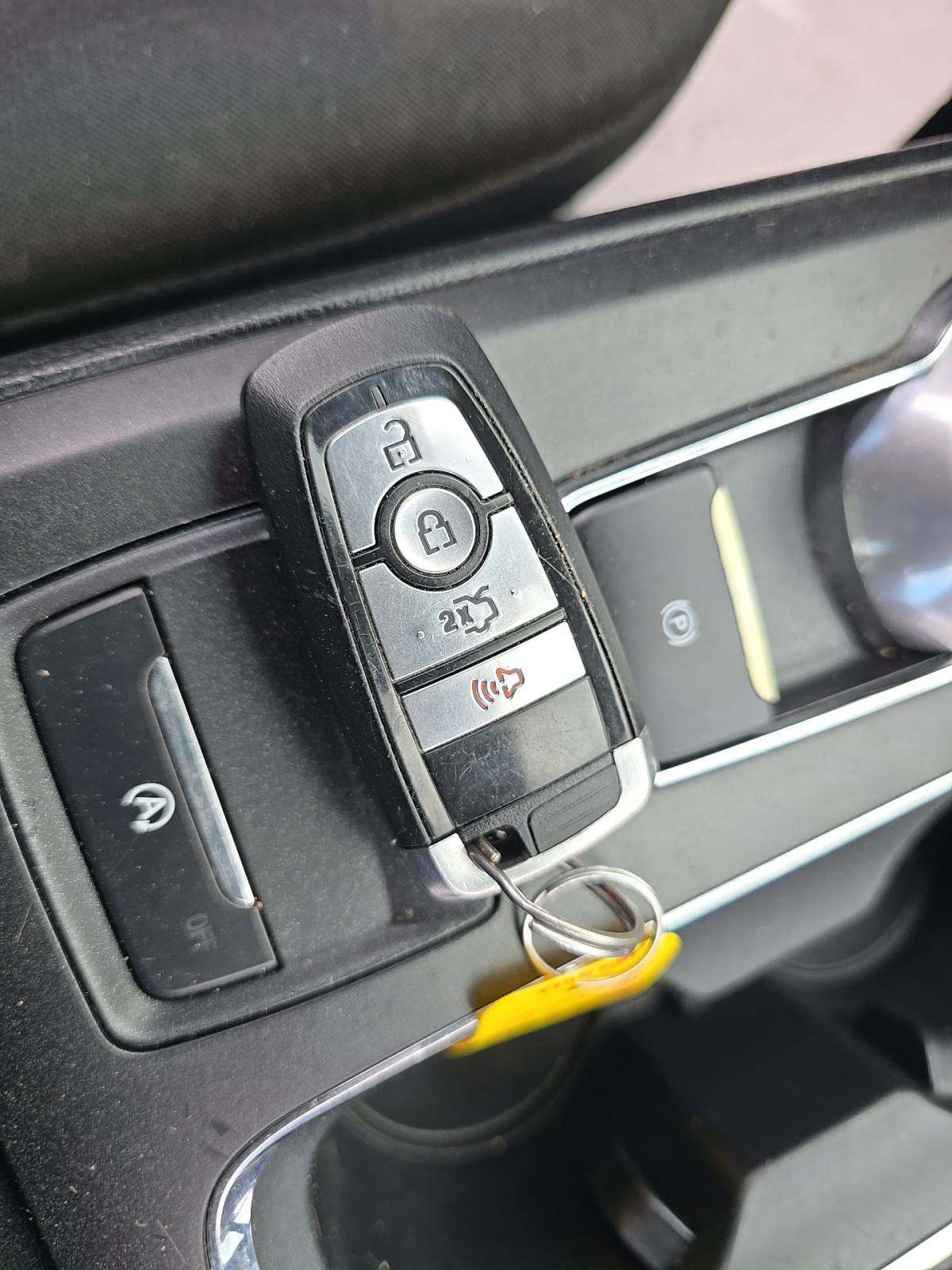 FORD FUSION - 8