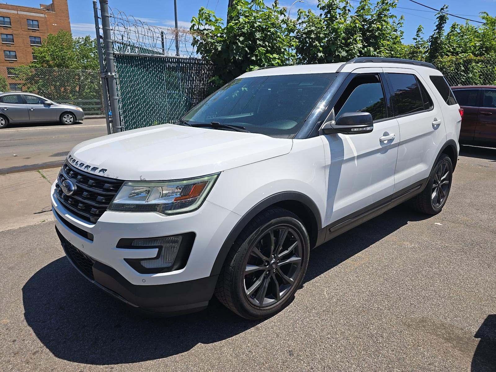 FORD EXPLORER - 1