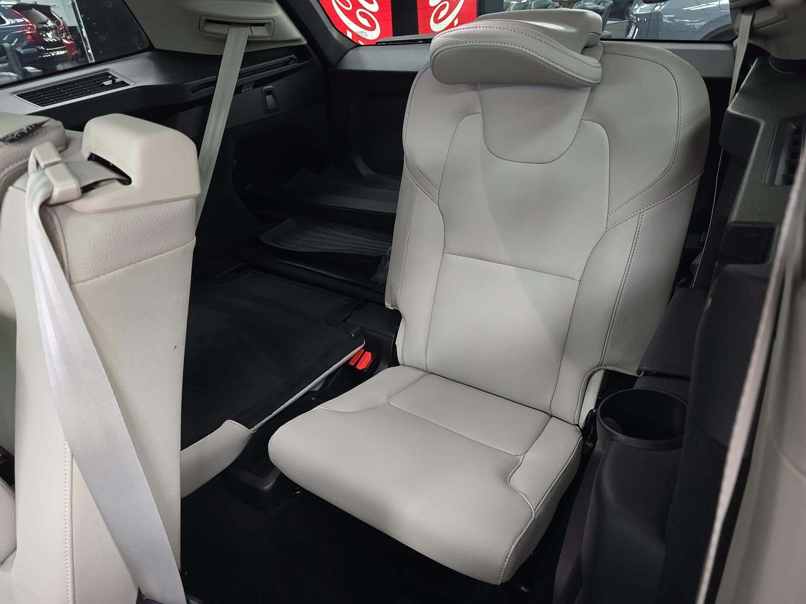 2024 Volvo XC90 B6 Plus AWD