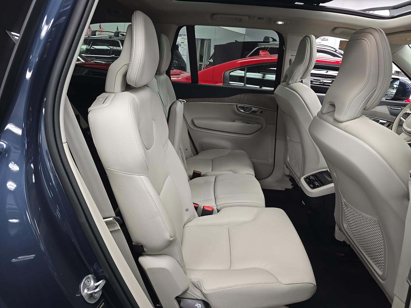 2024 Volvo XC90 B6 Plus AWD