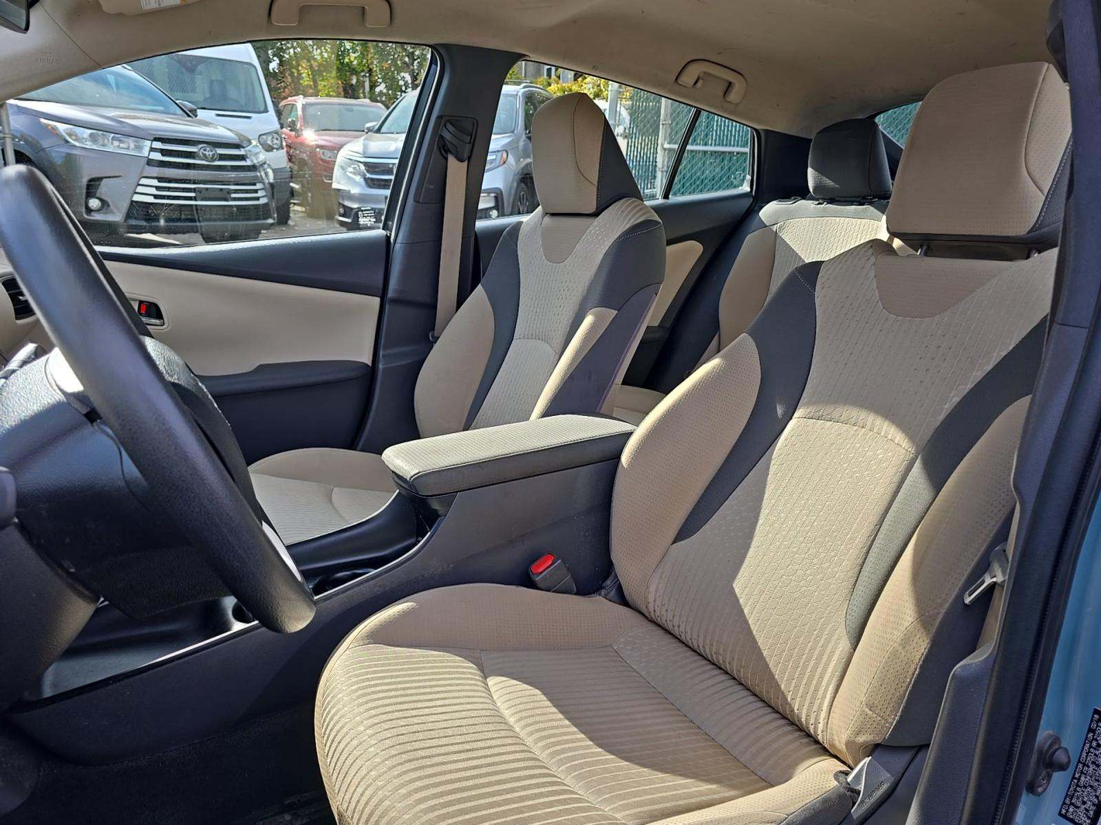 2018 Toyota Prius Two FWD