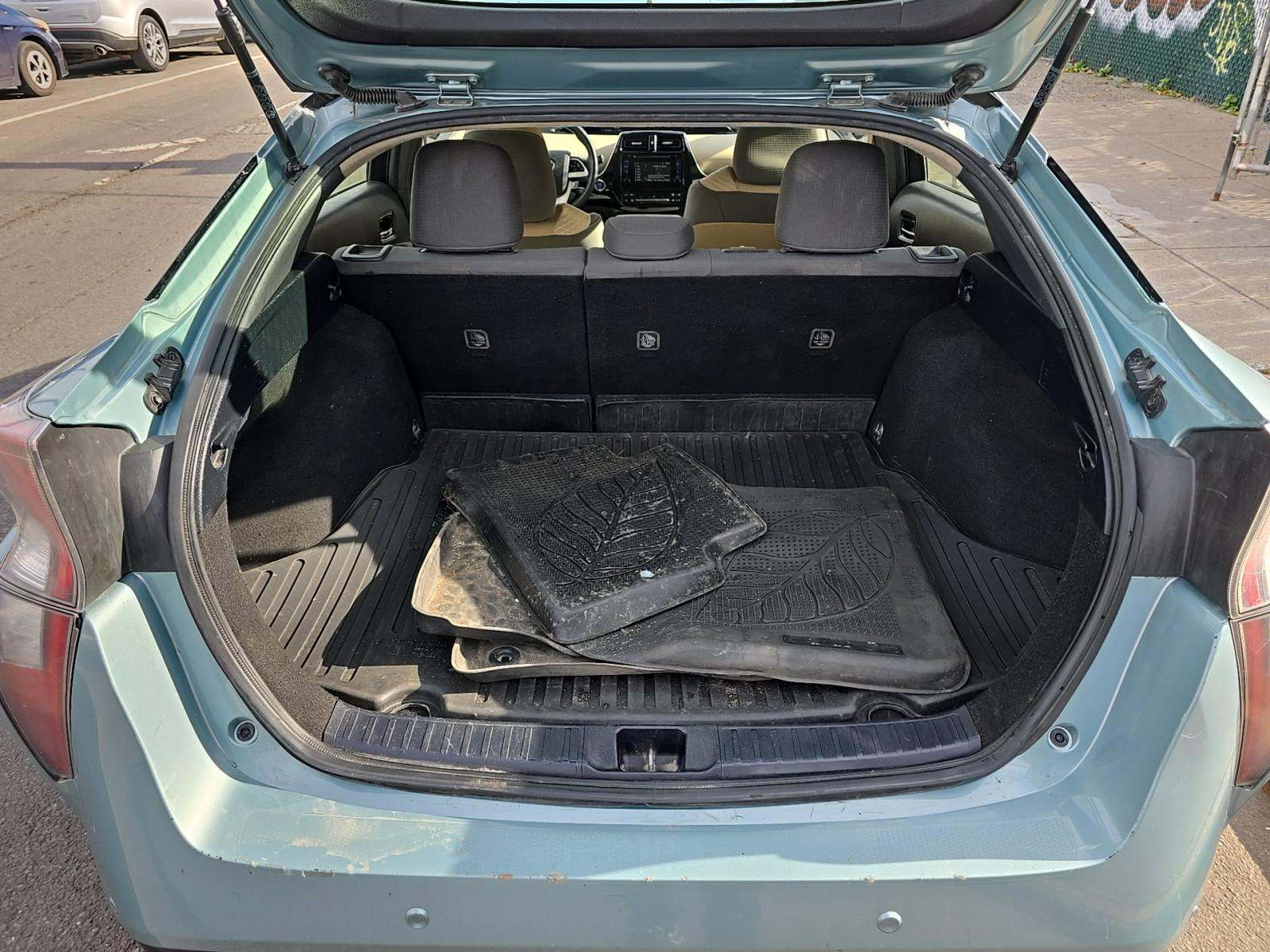 2018 Toyota Prius Two FWD