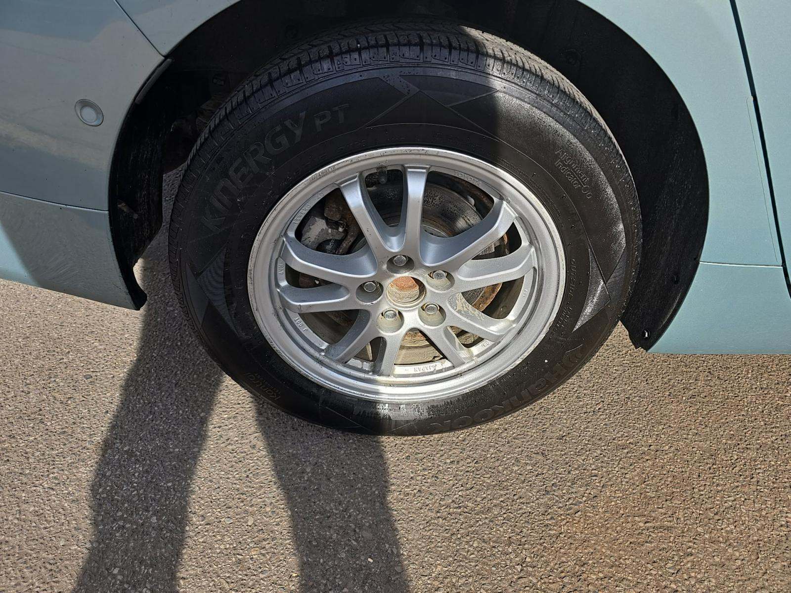 2018 Toyota Prius Two FWD