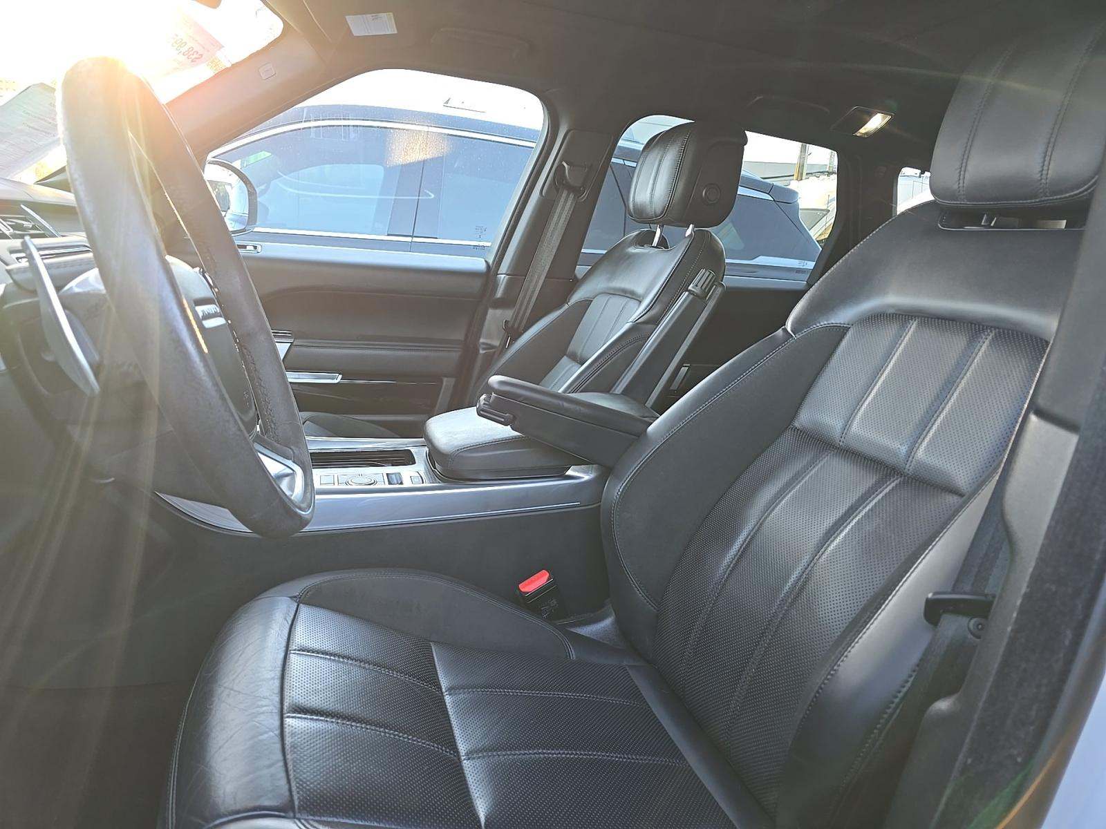 2021 Land Rover Range Rover Sport HST AWD