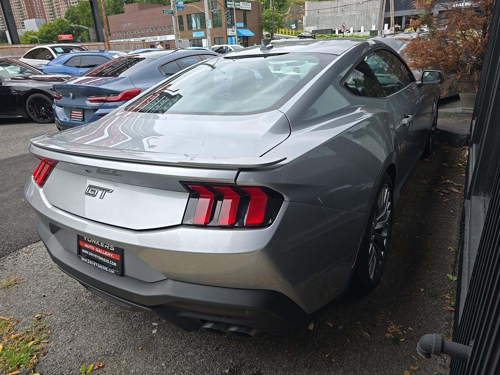 2024 Ford Mustang GT Premium RWD