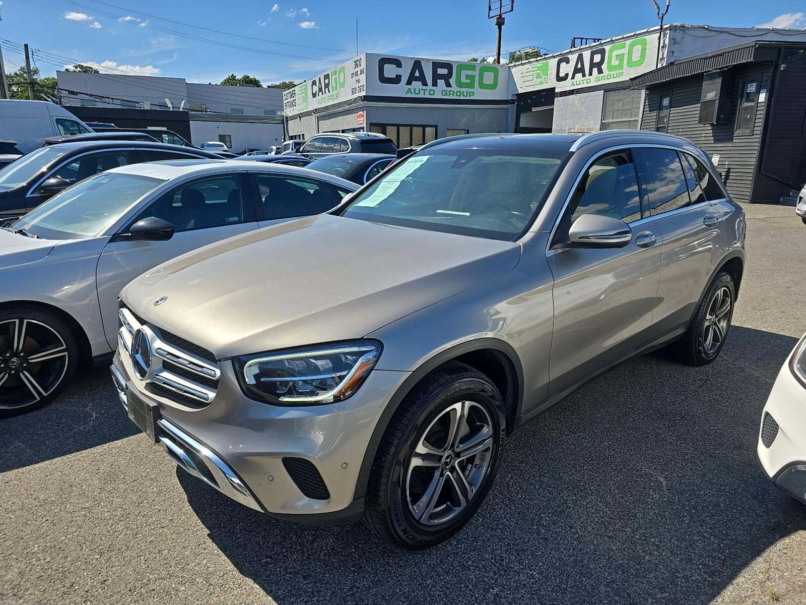 2021 Mercedes-Benz GLC 300