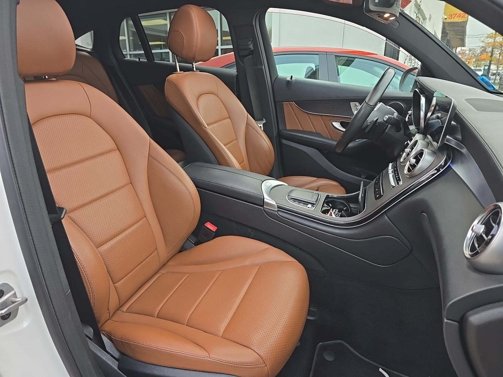 2022 Mercedes-Benz GLC GLC 300 AWD