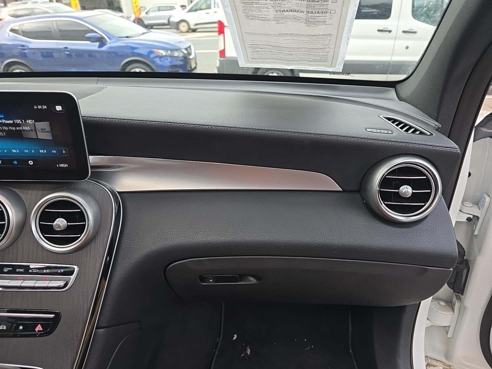 2022 Mercedes-Benz GLC GLC 300 AWD