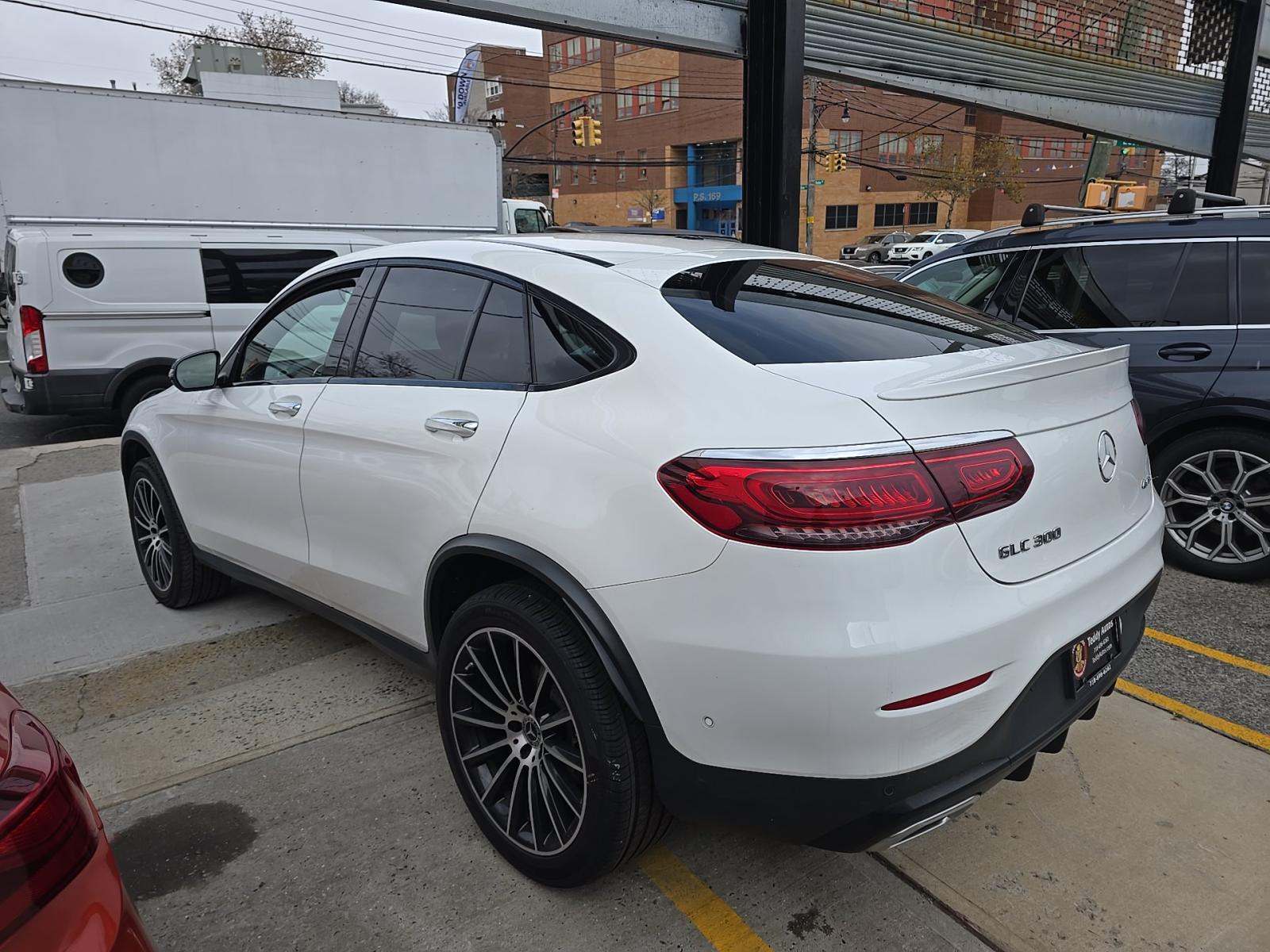 2022 Mercedes-Benz GLC GLC 300 AWD