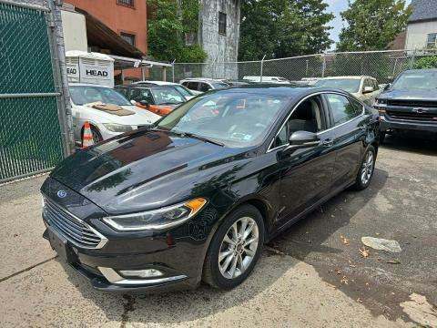 2017 Ford Fusion SE FWD