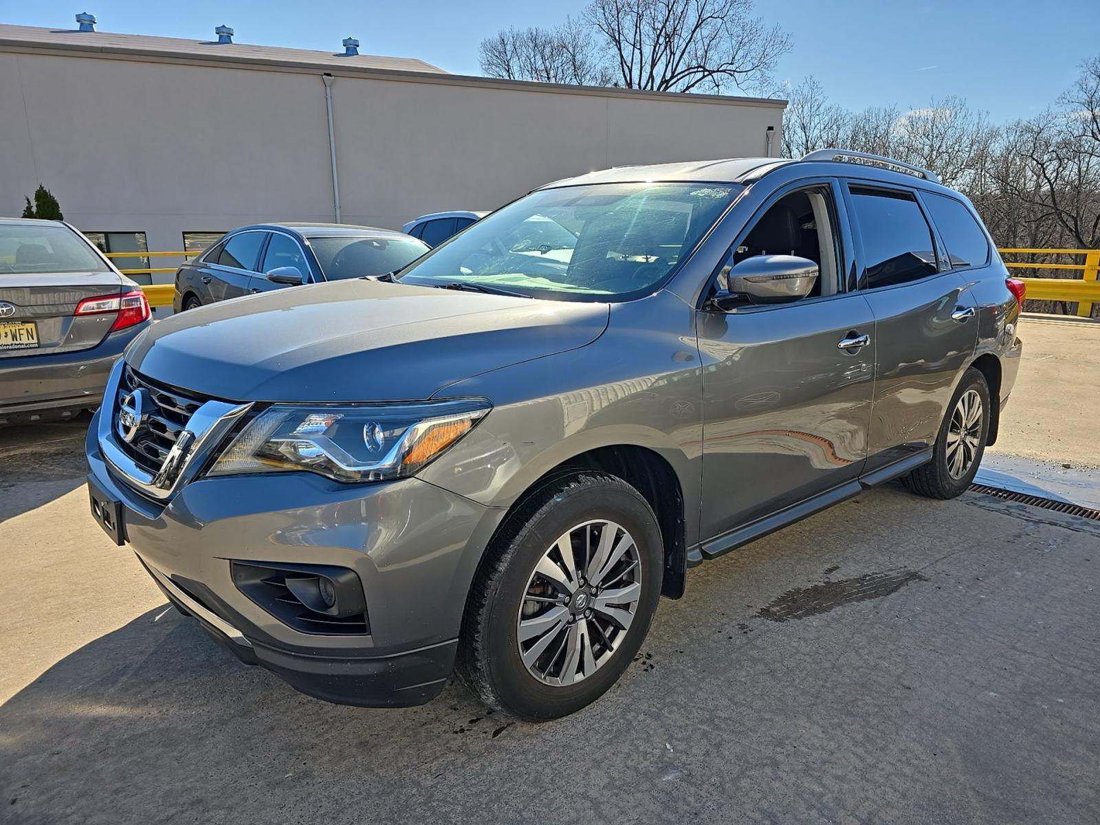 2020 Nissan Pathfinder S AWD