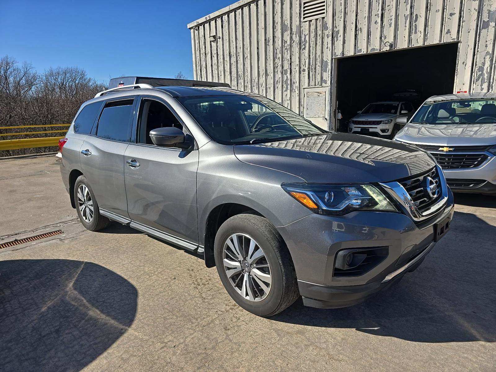 2020 Nissan Pathfinder S AWD