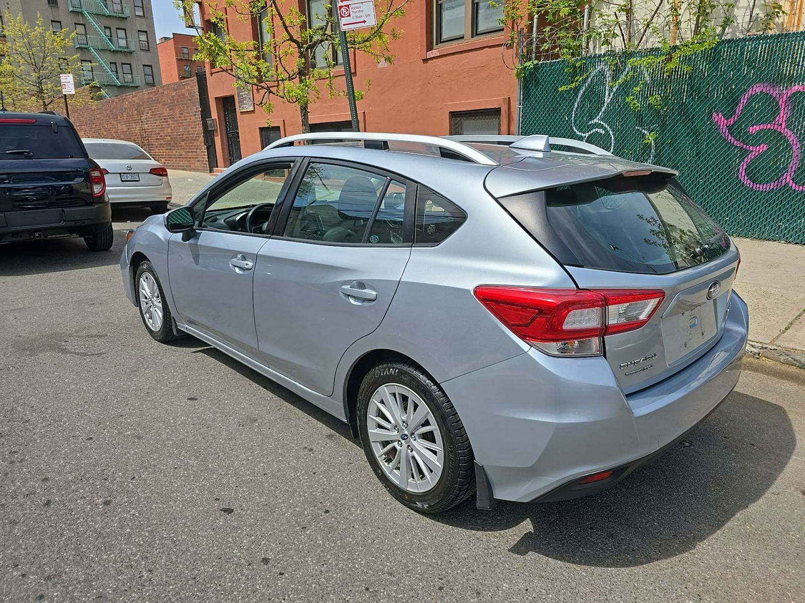 2017 Subaru Impreza 2.0i Premium AWD