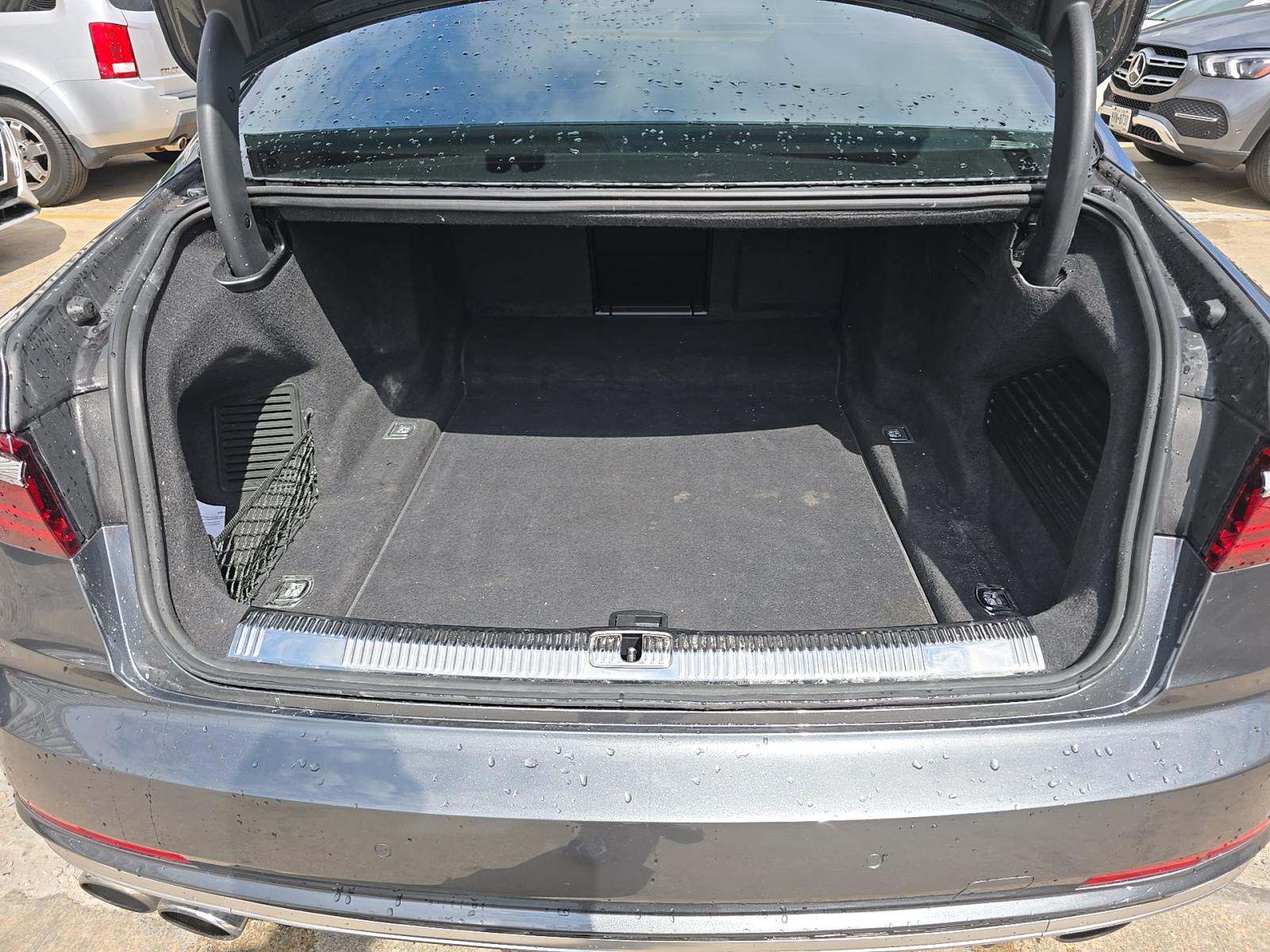 2020 Audi S8 Base AWD