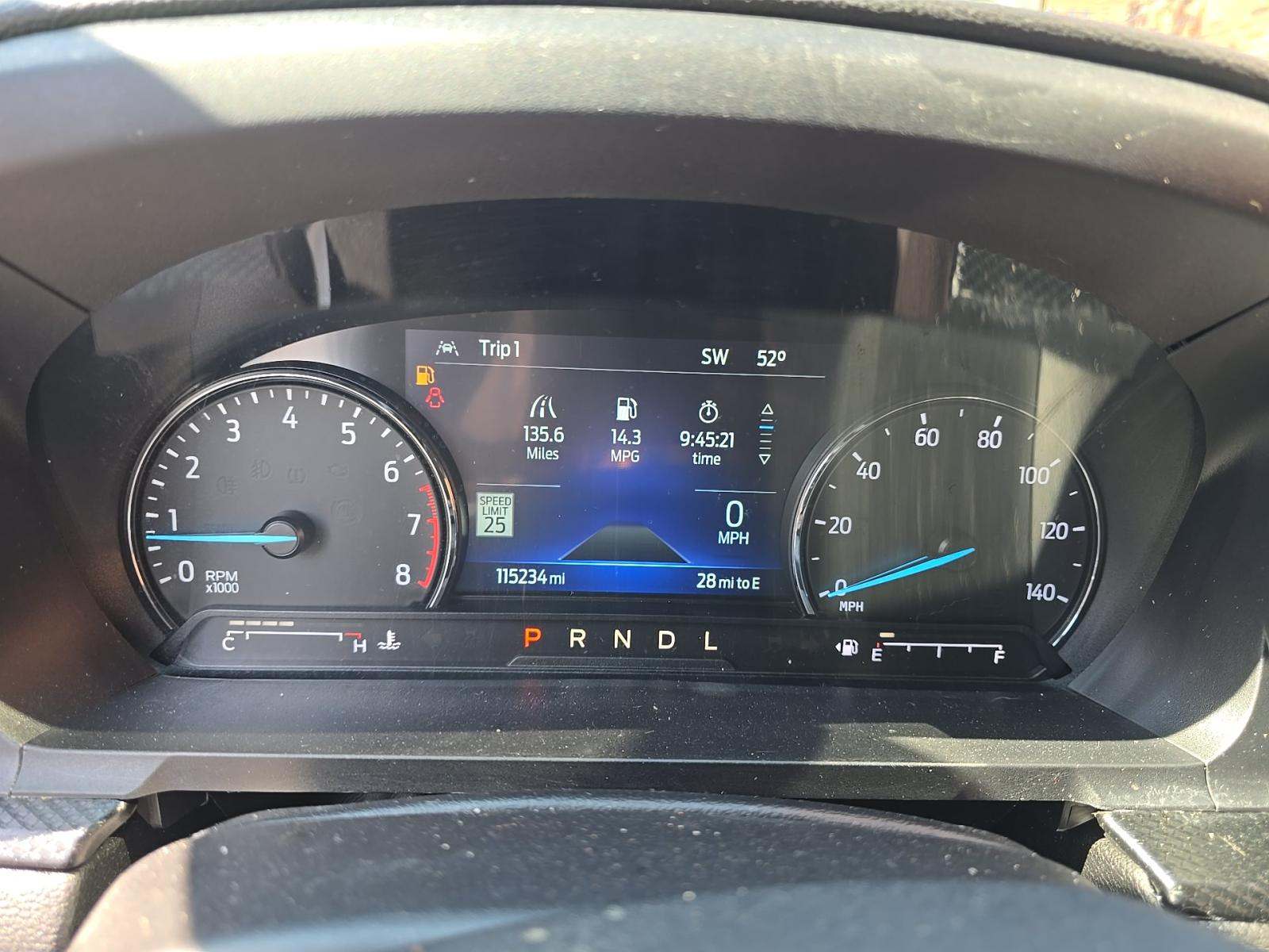 FORD EXPLORER - 9