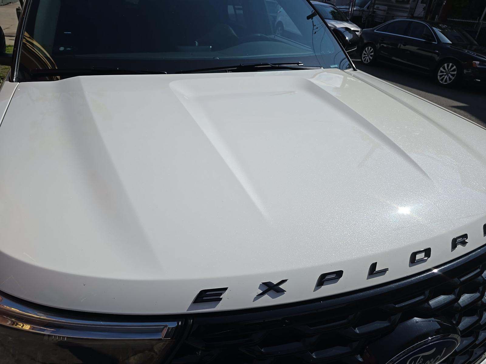 2022 Ford Explorer ST-Line AWD