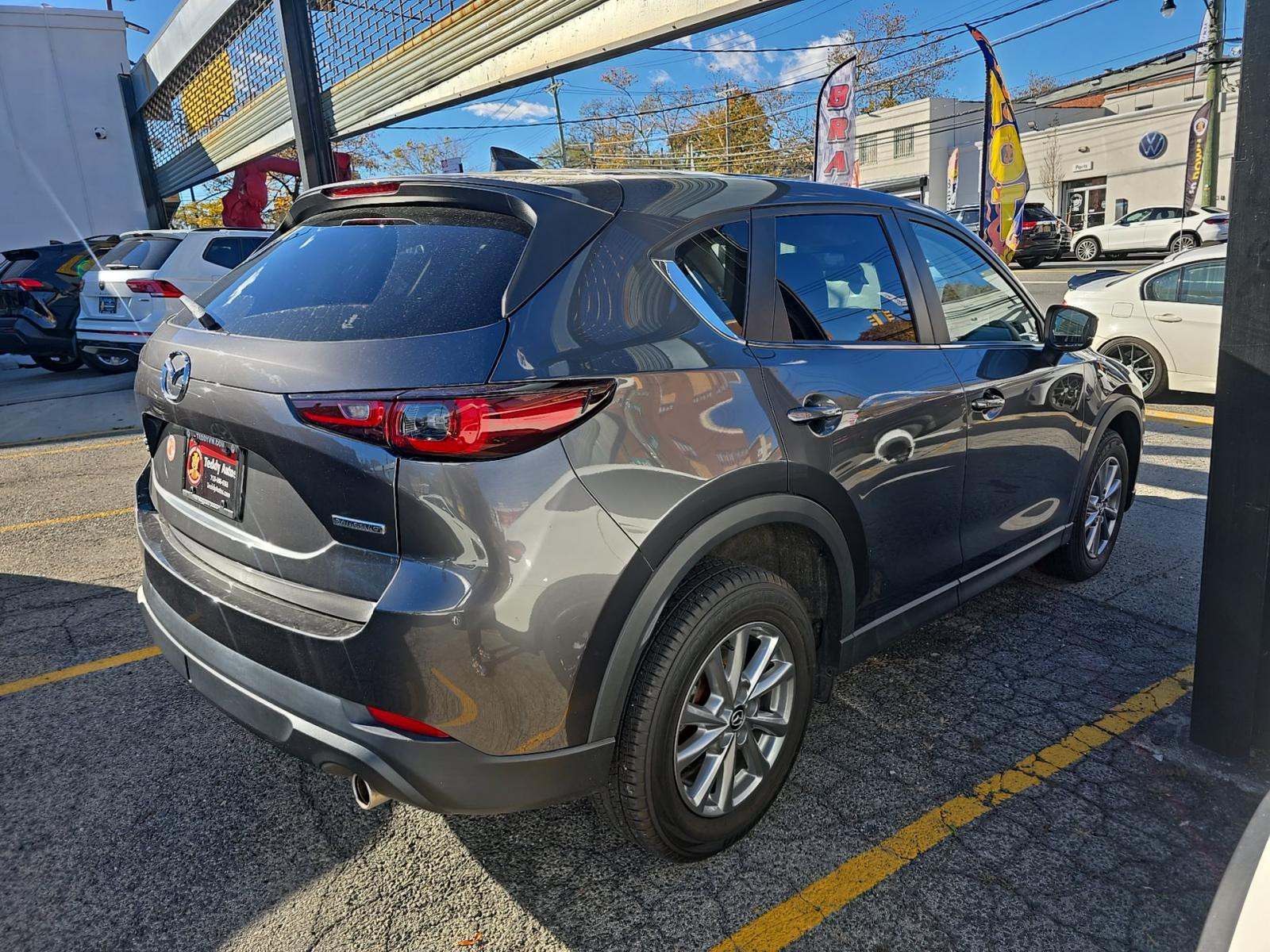2022 MAZDA CX-5 2.5 S Preferred Package AWD