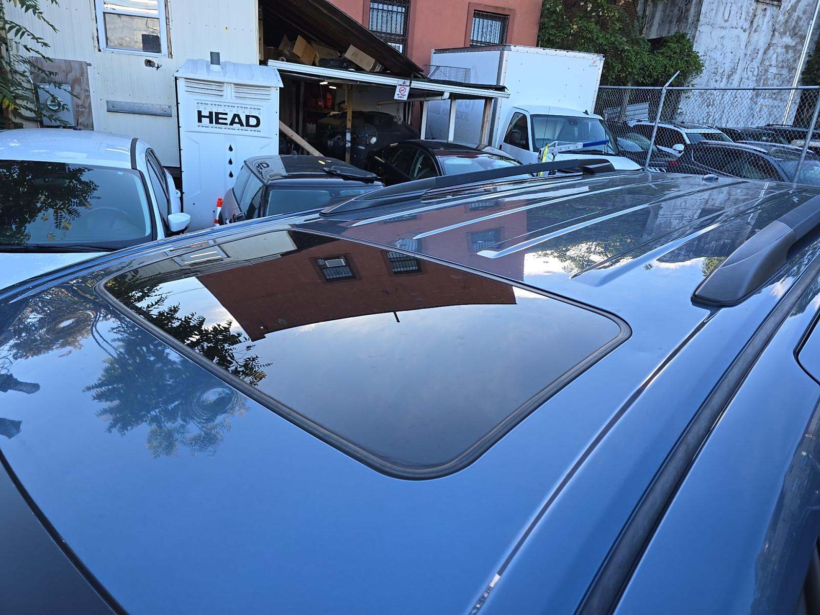 2017 Toyota Sienna XLE Premium AWD