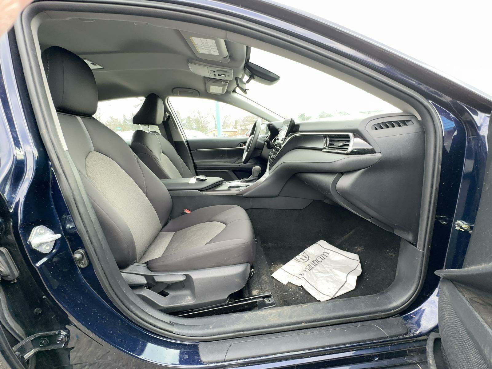 2021 Toyota Camry Hybrid LE FWD