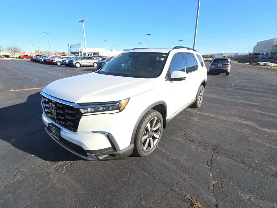 2025 Honda Pilot Touring AWD