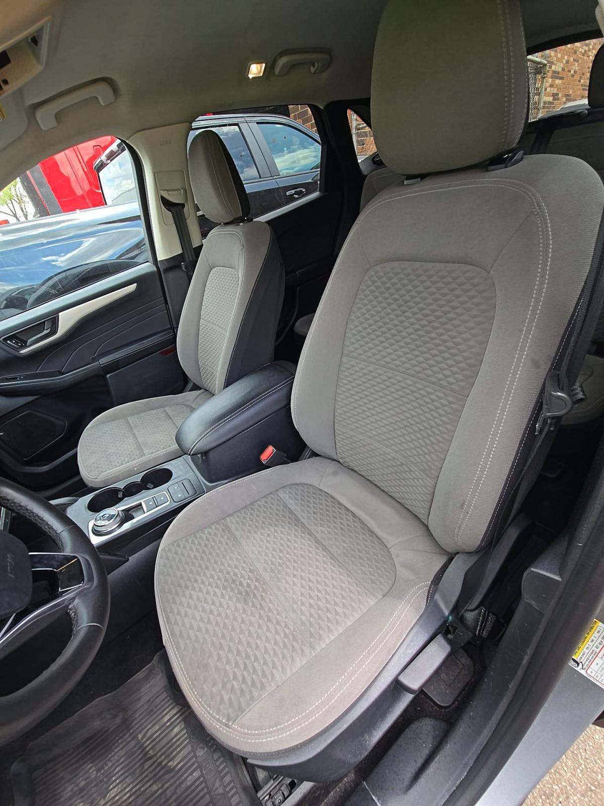 FORD ESCAPE - 6