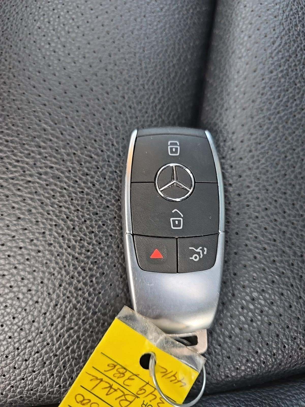 2022 Mercedes-Benz GLC GLC 300 AWD