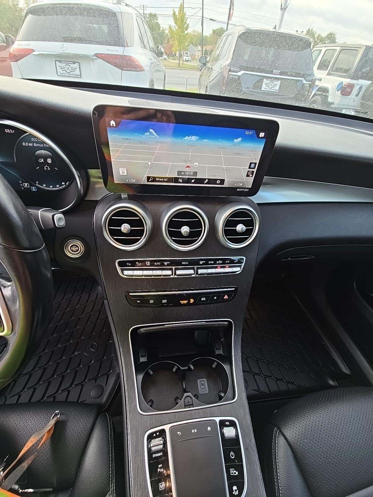 2022 Mercedes-Benz GLC GLC 300 AWD