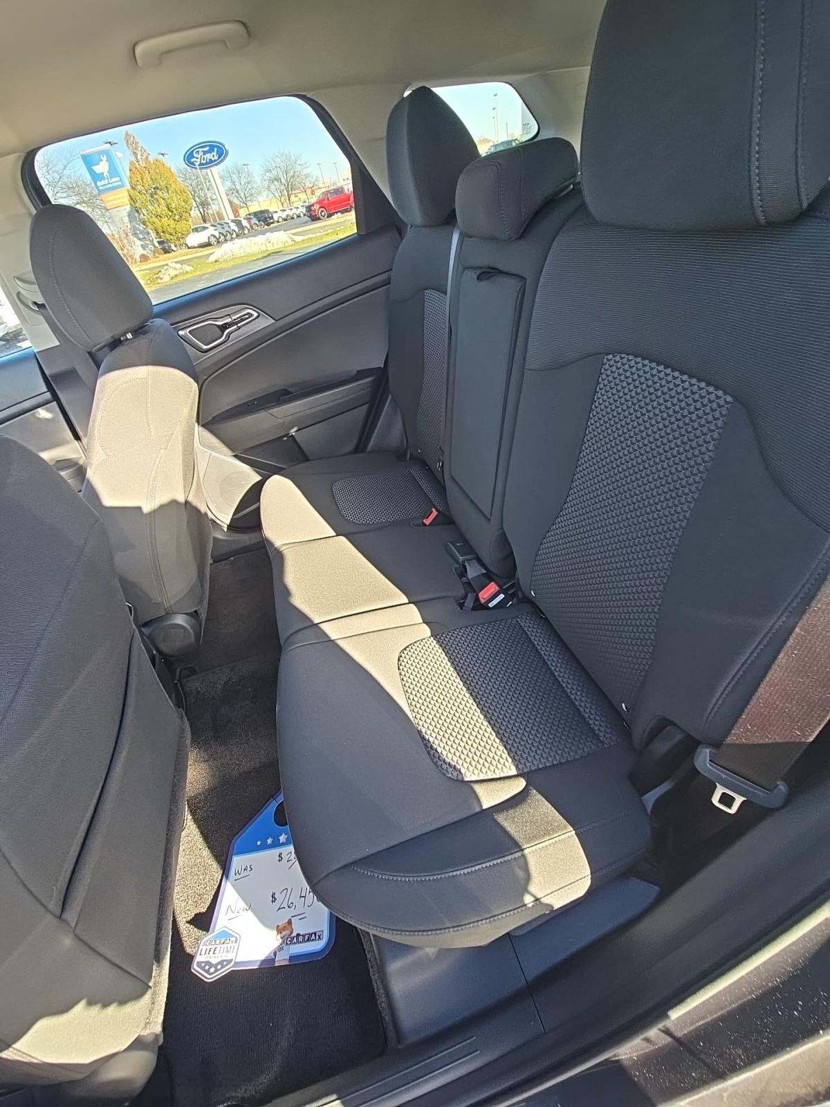 2025 Kia Sportage LX AWD