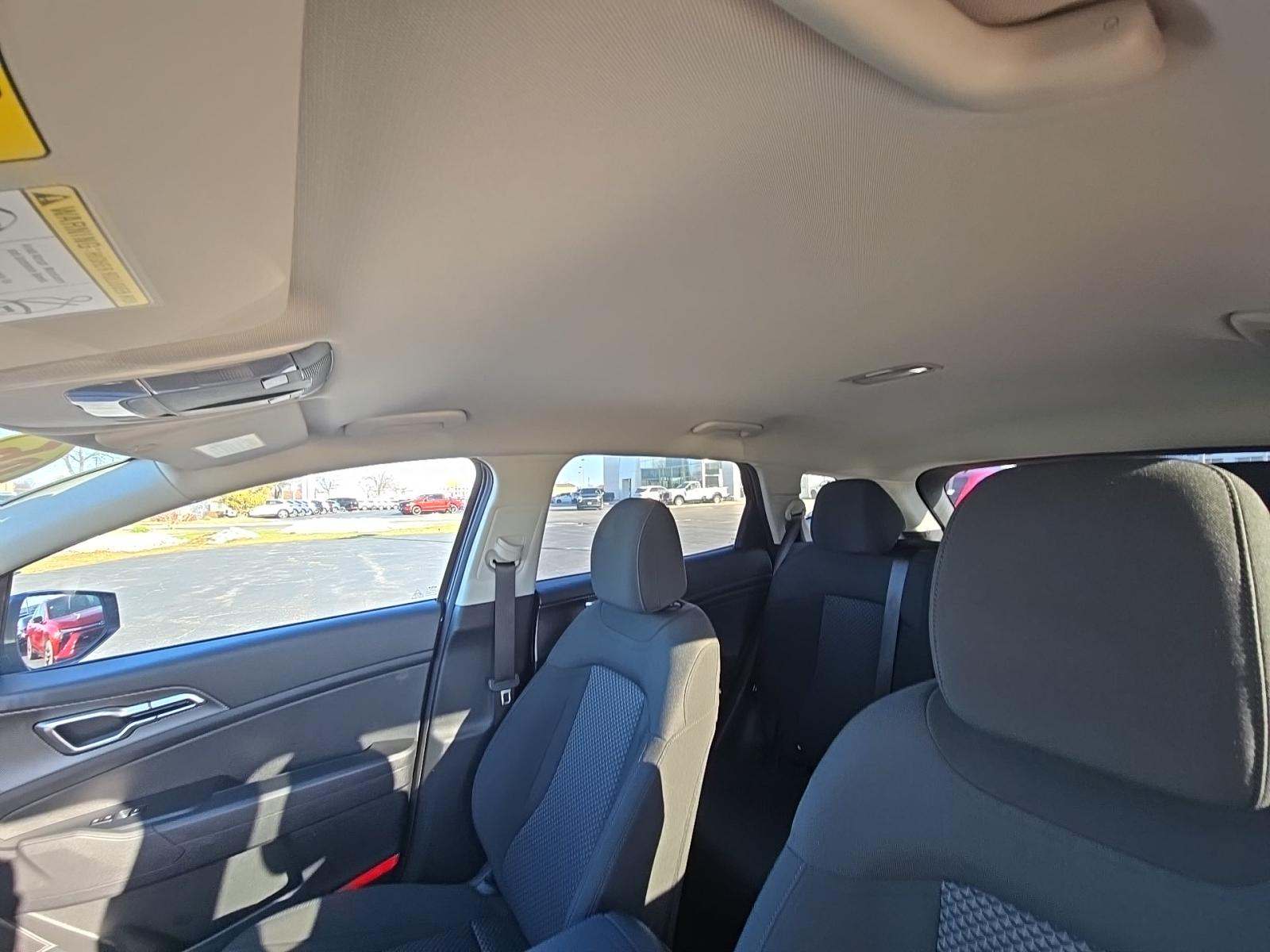 2025 Kia Sportage LX AWD