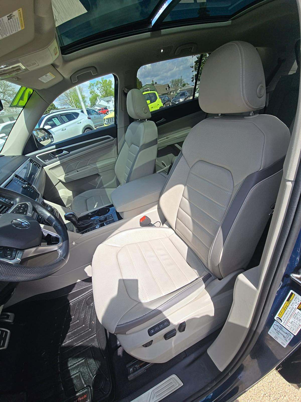 2021 Volkswagen Atlas 3.6L SEL Premium R-Line AWD