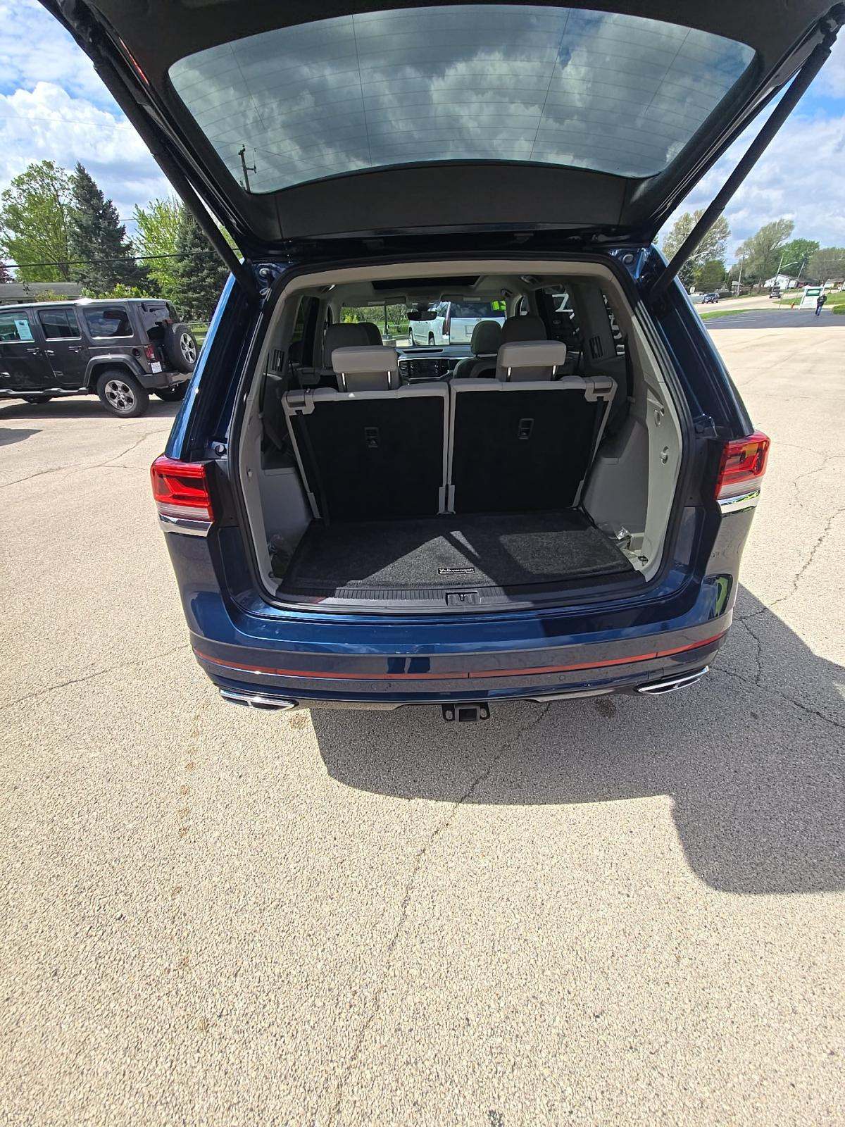 2021 Volkswagen Atlas 3.6L SEL Premium R-Line AWD
