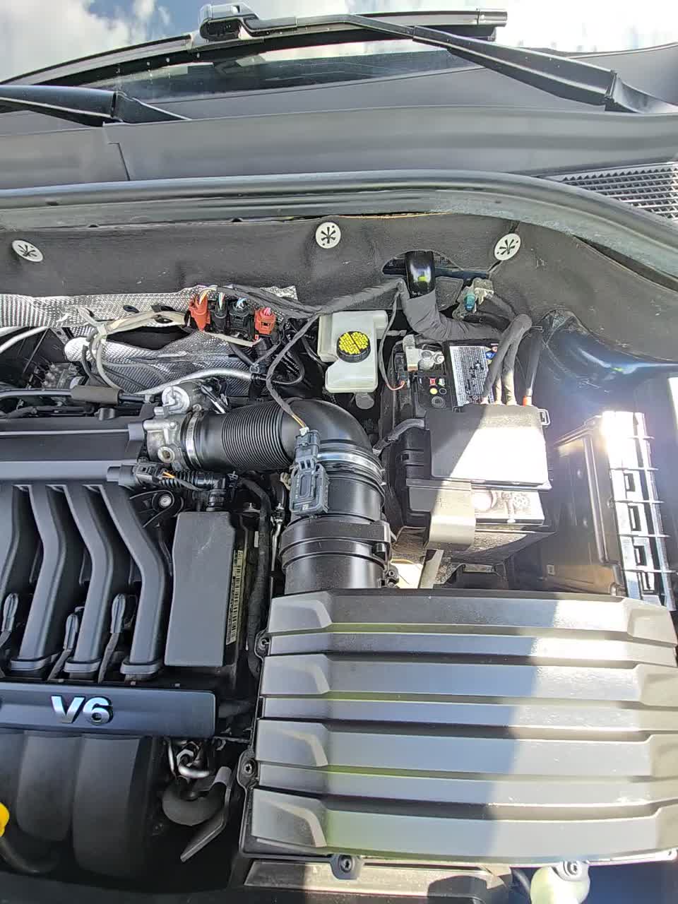 2021 Volkswagen Atlas 3.6L SEL Premium R-Line AWD