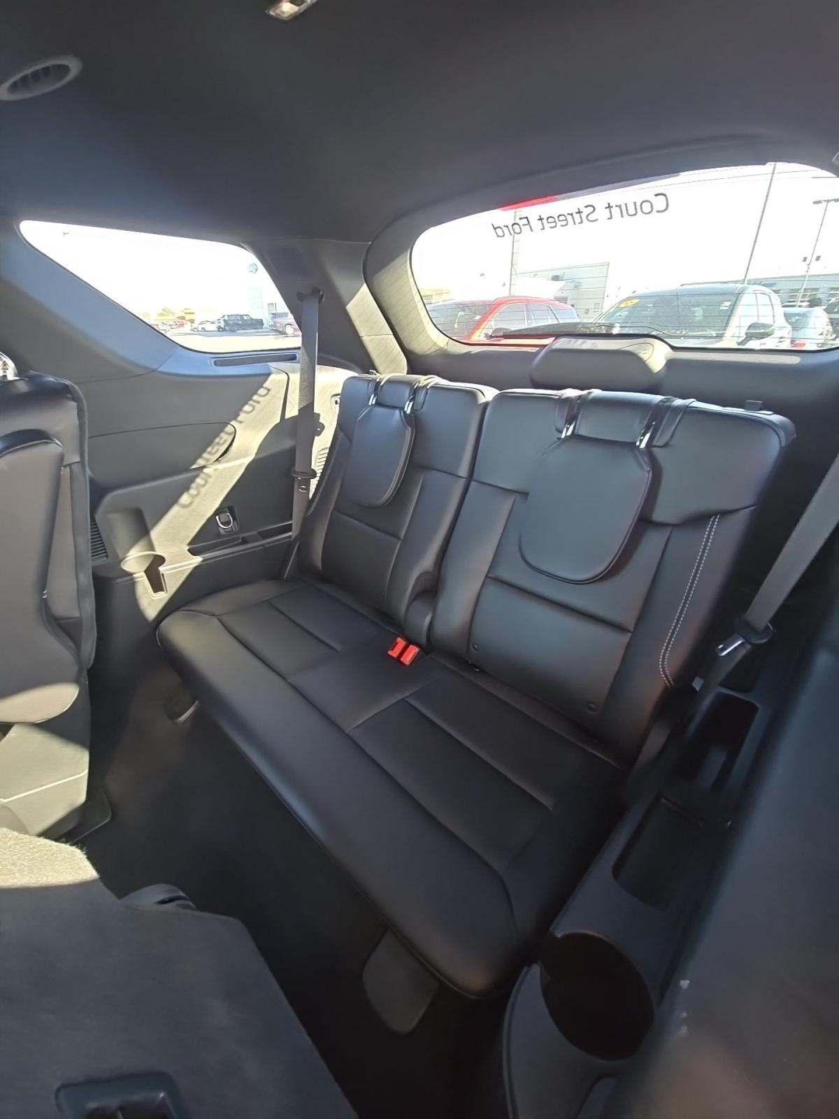 2022 Ford Explorer ST AWD