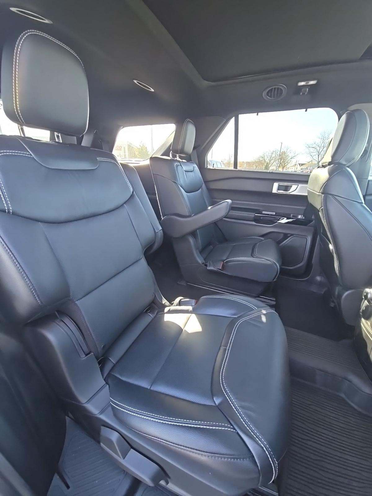 2022 Ford Explorer ST AWD