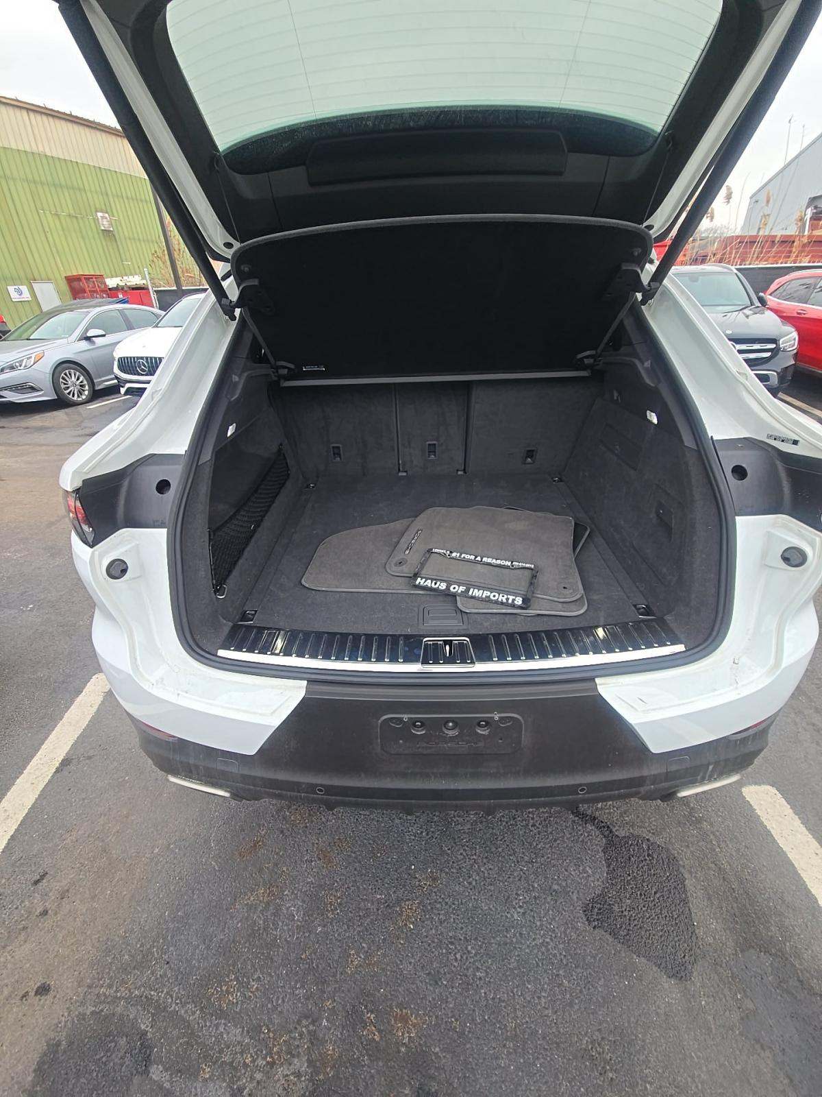 2022 Porsche Cayenne Base AWD