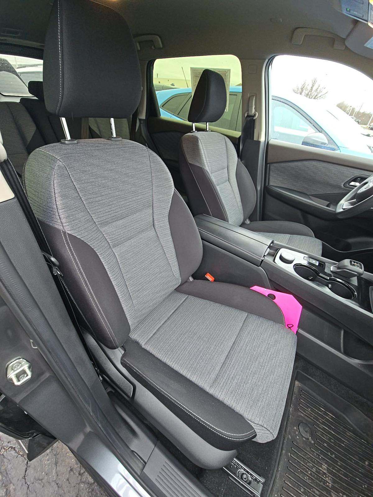 2023 Nissan Rogue SV AWD