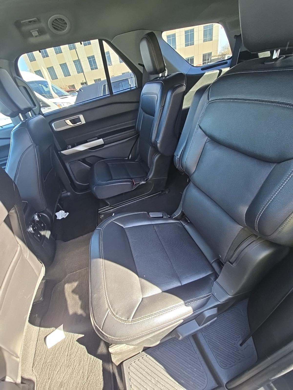 2023 Ford Explorer Limited RWD