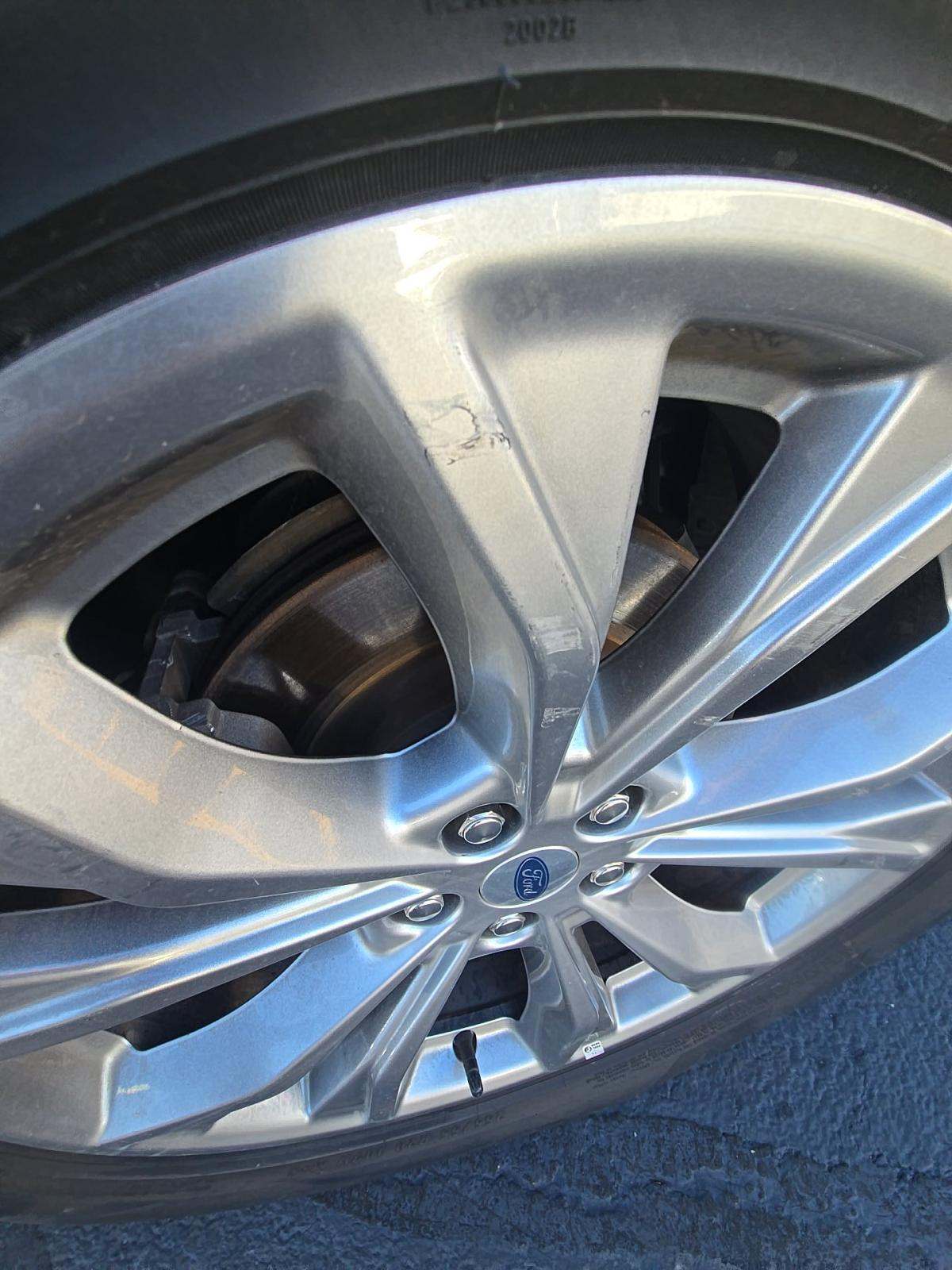 2023 Ford Explorer Limited RWD