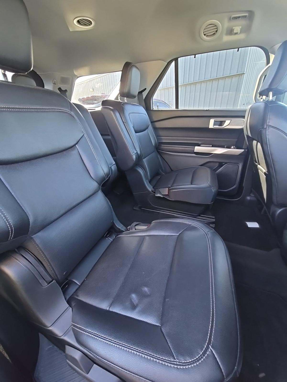 2023 Ford Explorer Limited RWD