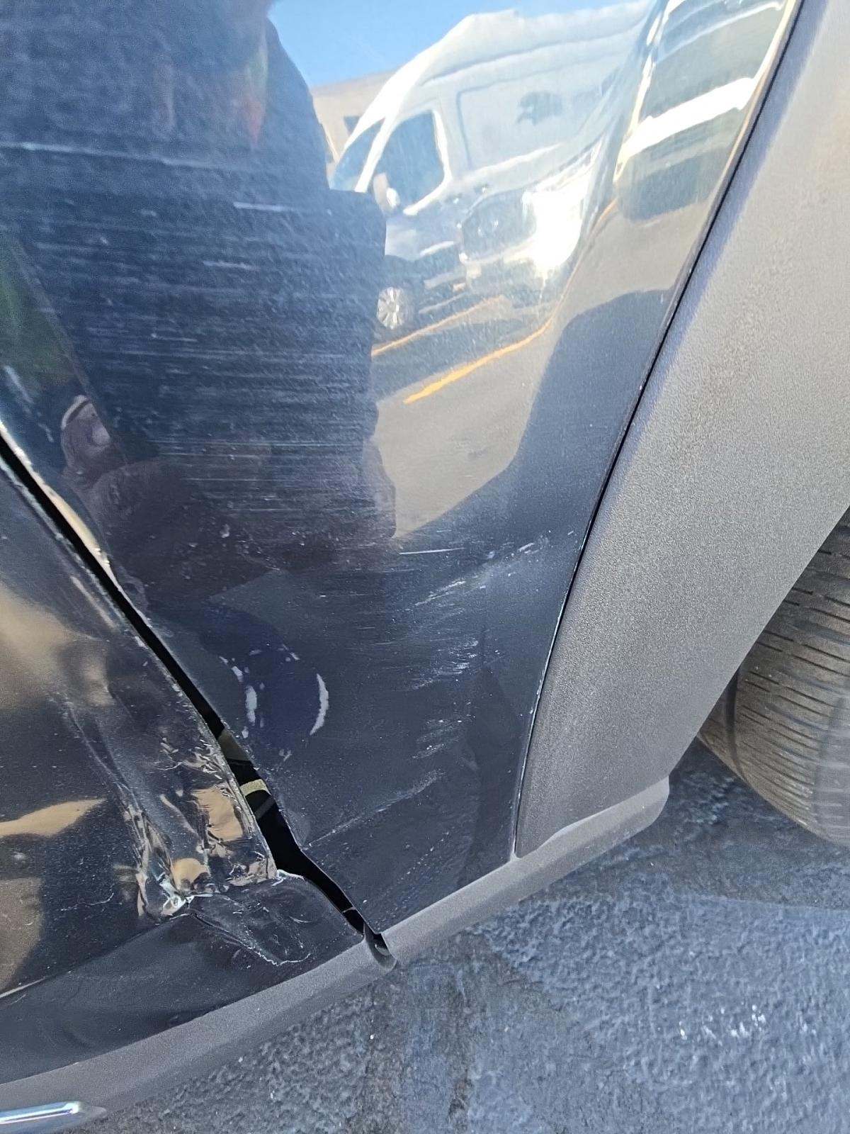 2023 Ford Explorer Limited RWD