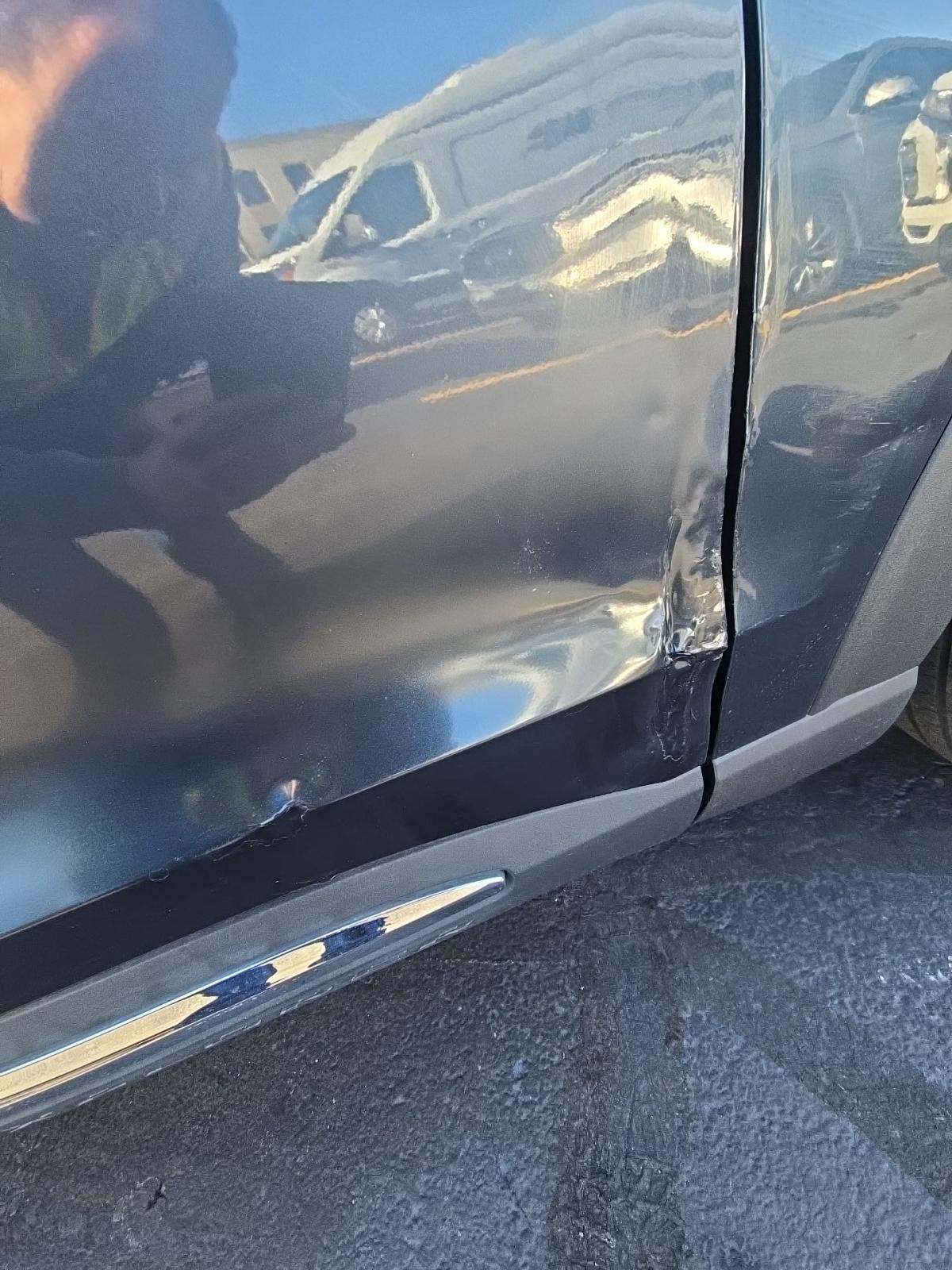 2023 Ford Explorer Limited RWD