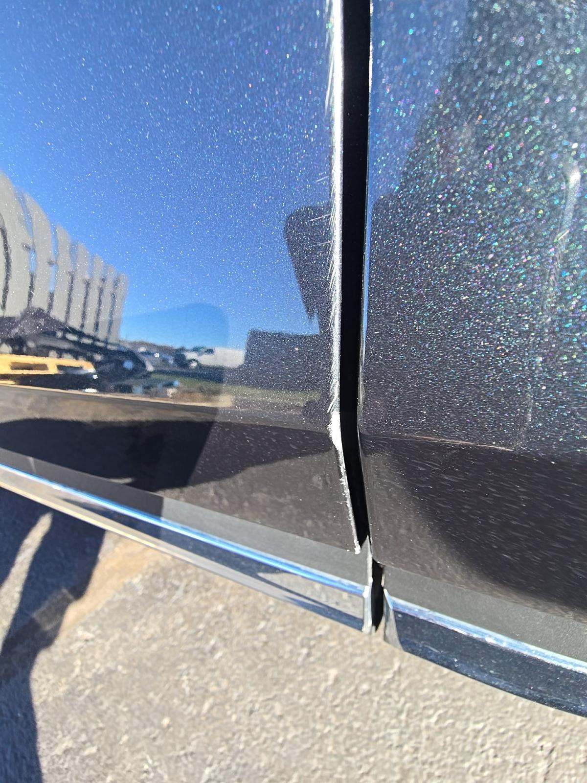 2023 Ford Explorer Limited RWD