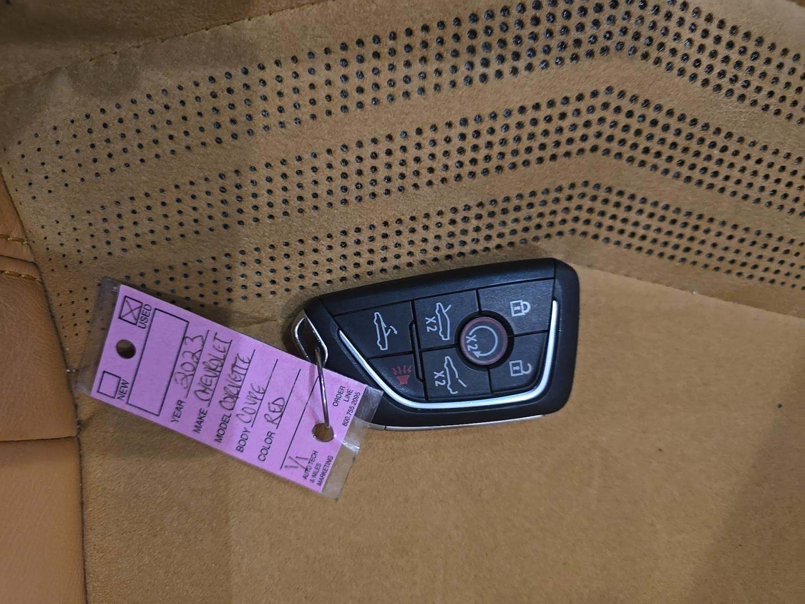 CHEVROLET CORVETTE - 8