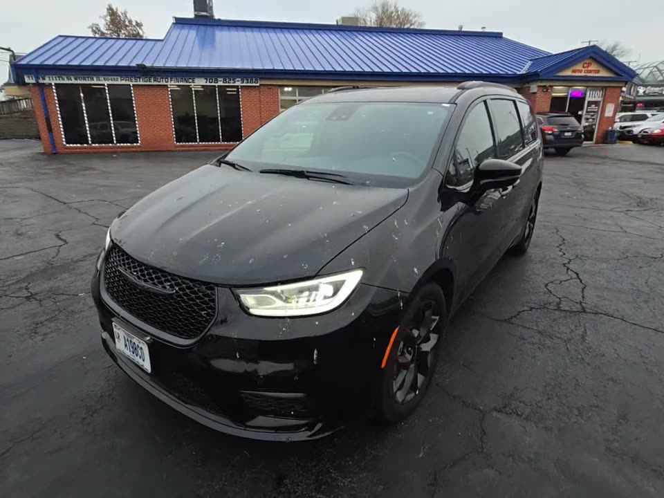 2025 Chrysler Pacifica Limited FWD