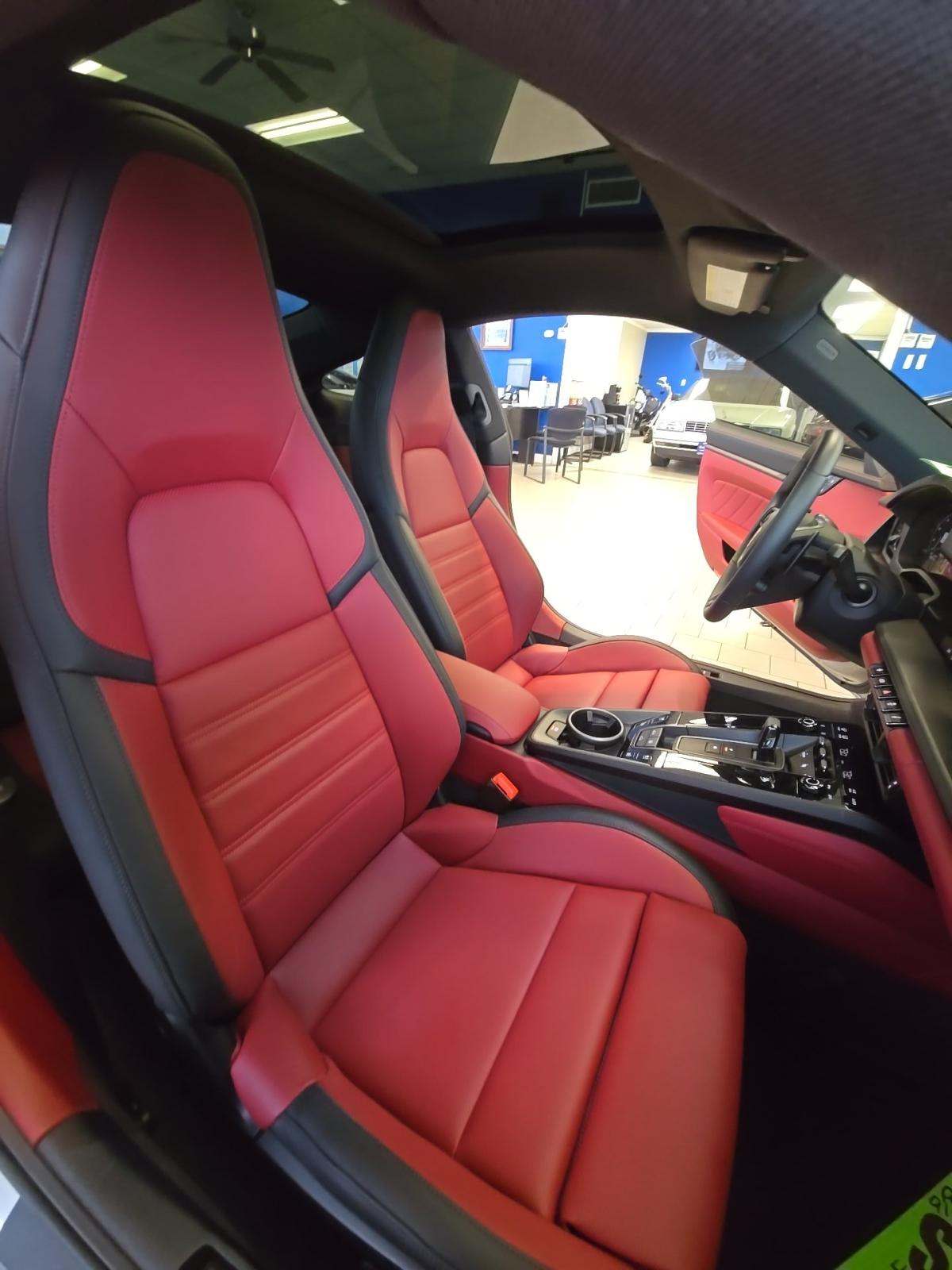 2025 Porsche 911 Carrera S RWD