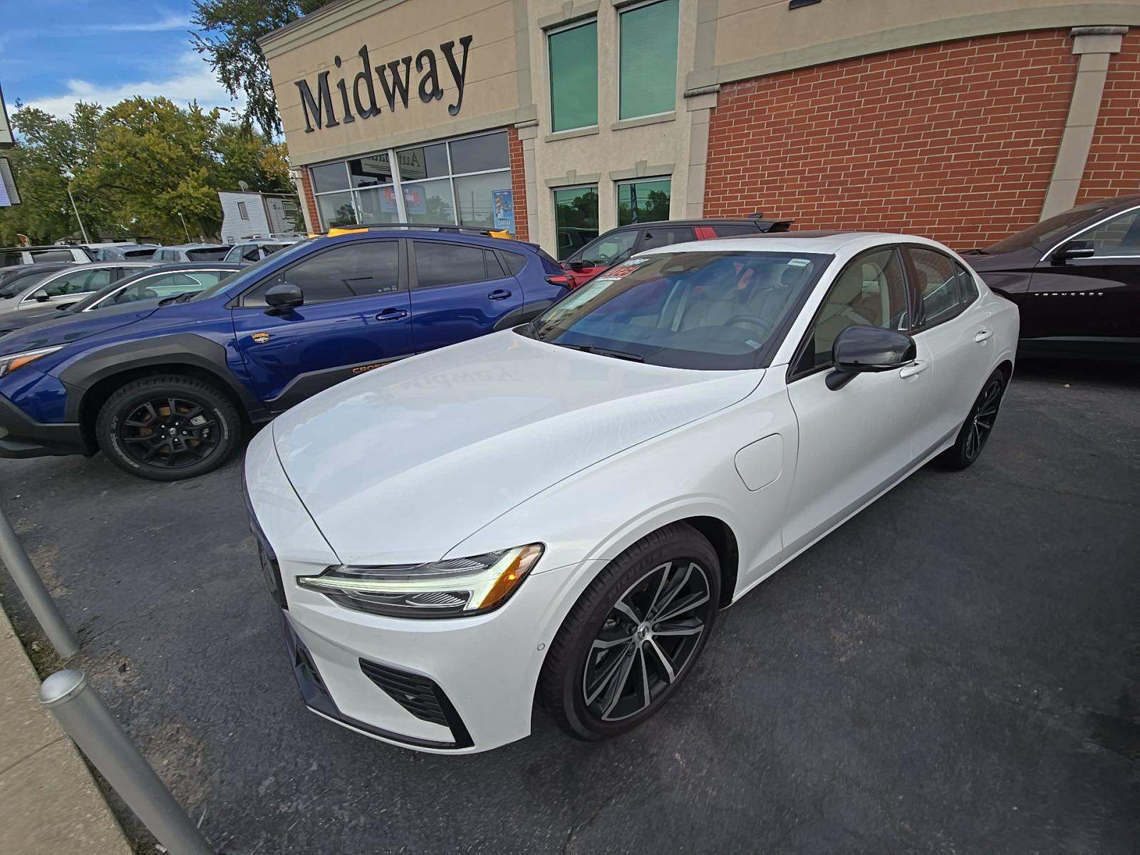 2023 Volvo S60 Recharge T8 Plus AWD