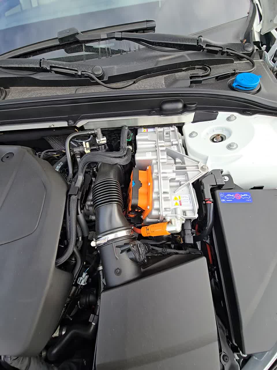 2023 Volvo S60 Recharge T8 Plus AWD