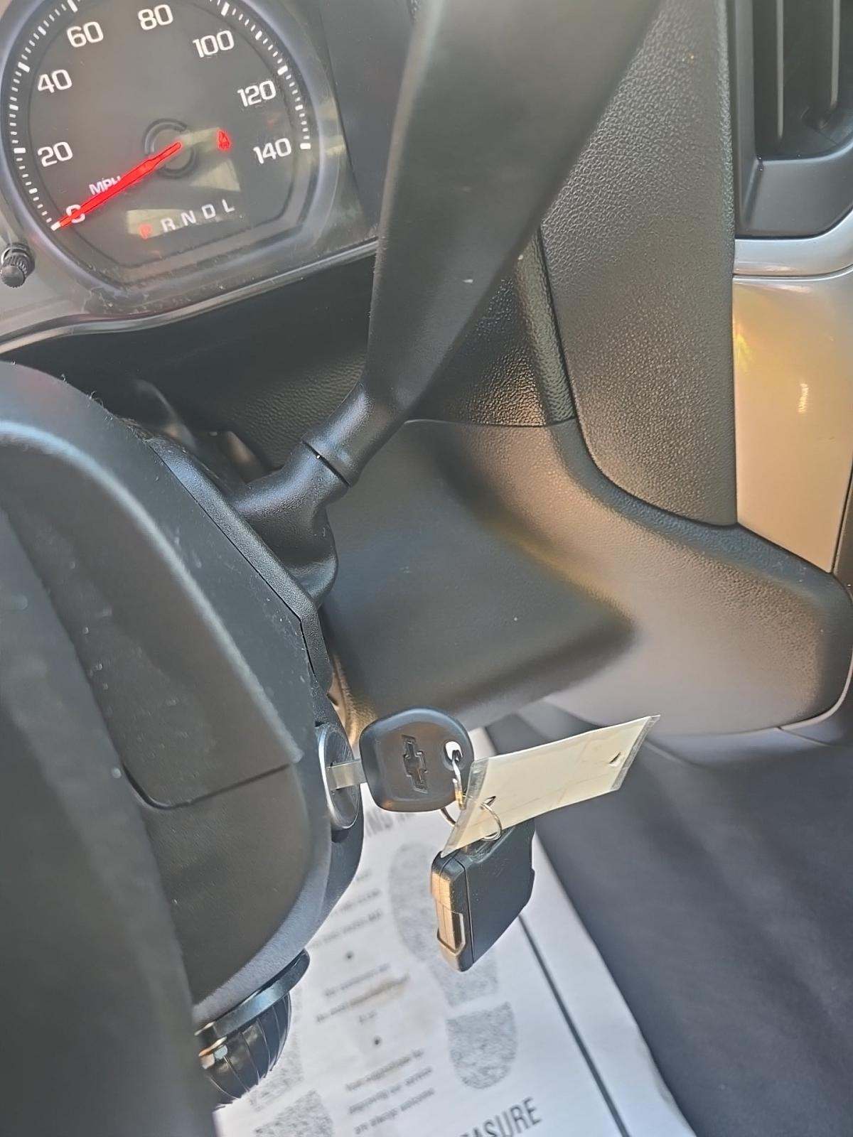 2019 Chevrolet Silverado 1500 Custom AWD