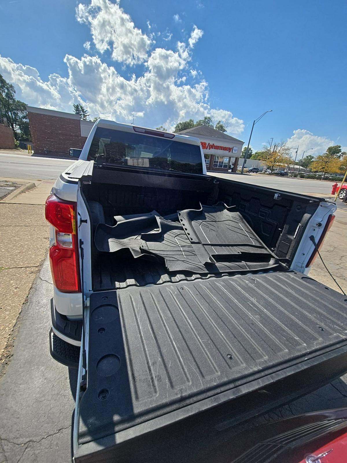 2019 Chevrolet Silverado 1500 Custom AWD
