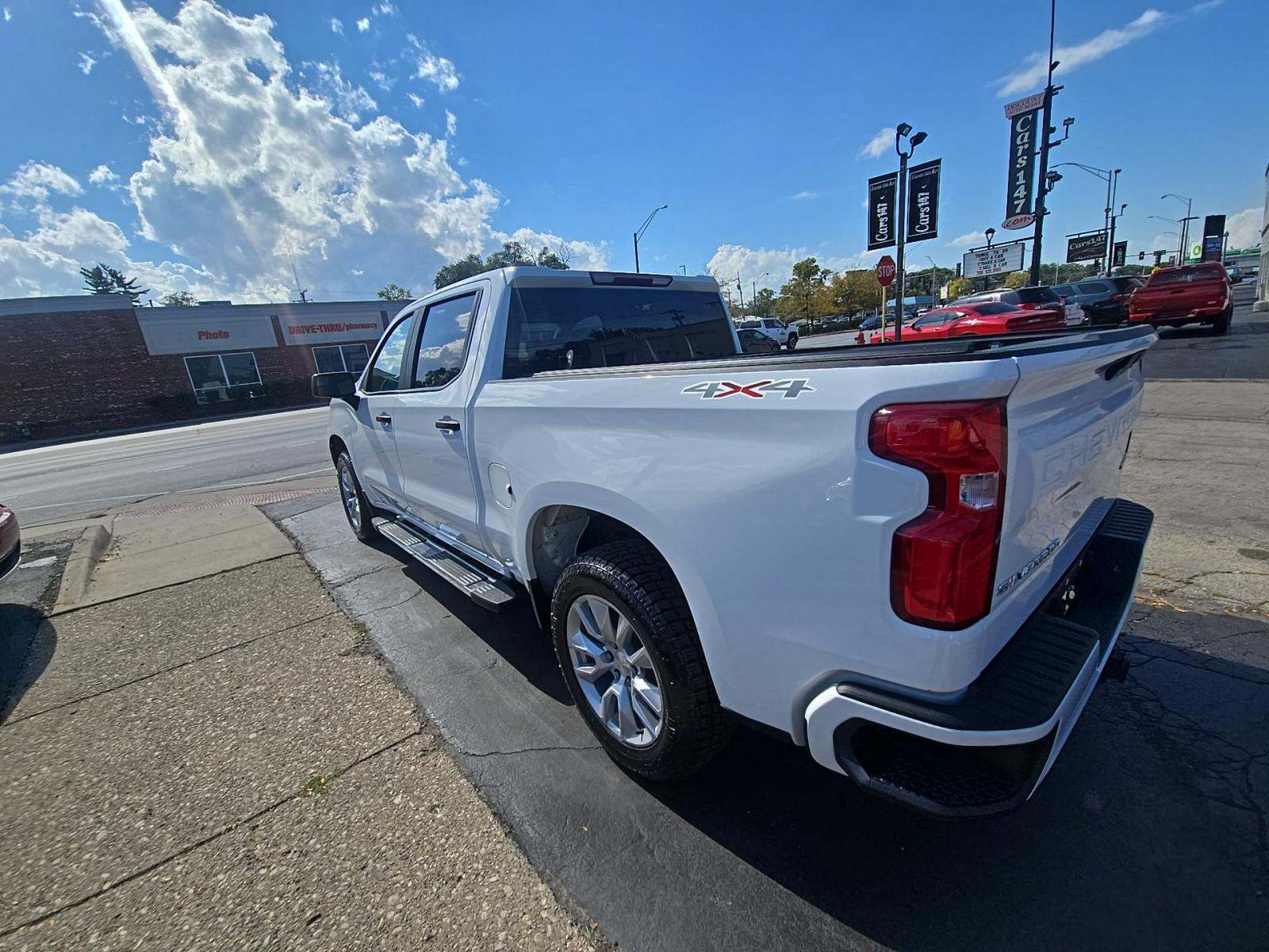 2019 Chevrolet Silverado 1500 Custom AWD